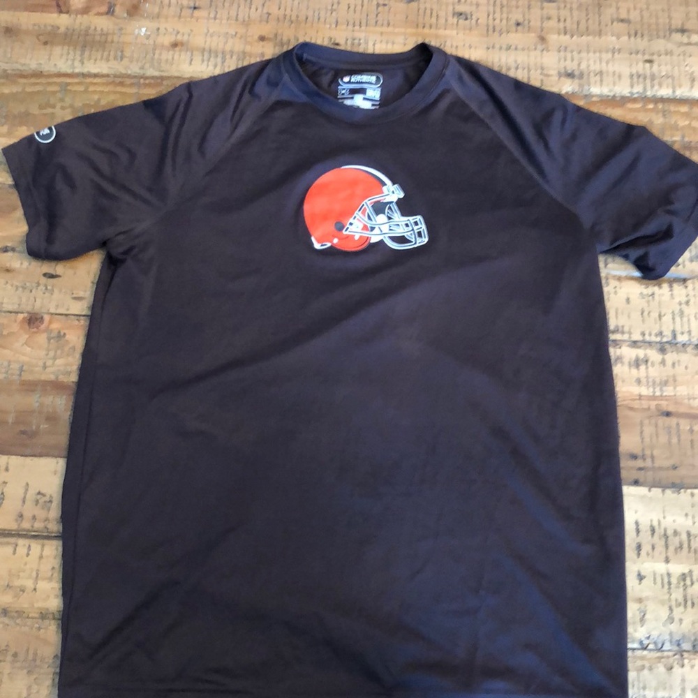 Browns athletic tee